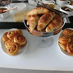 Le Tre Sorelle בארי