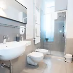Le Tre Sorelle Appartement *