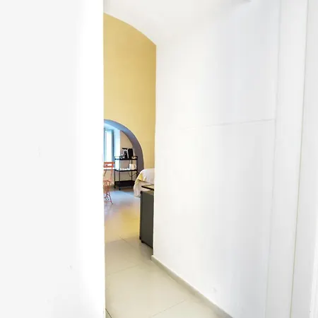 Le Tre Sorelle Apartment *